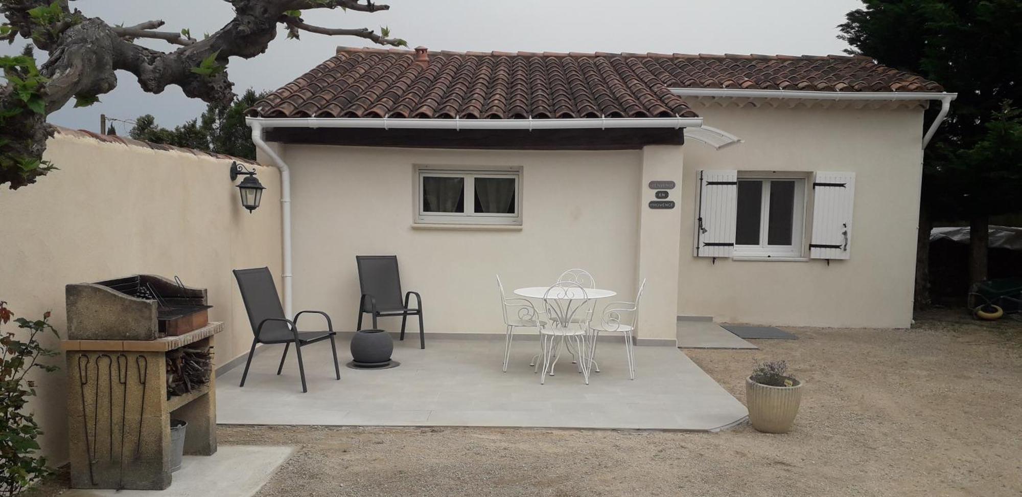 Bienvenue En Provence Villa Monteux Eksteriør billede